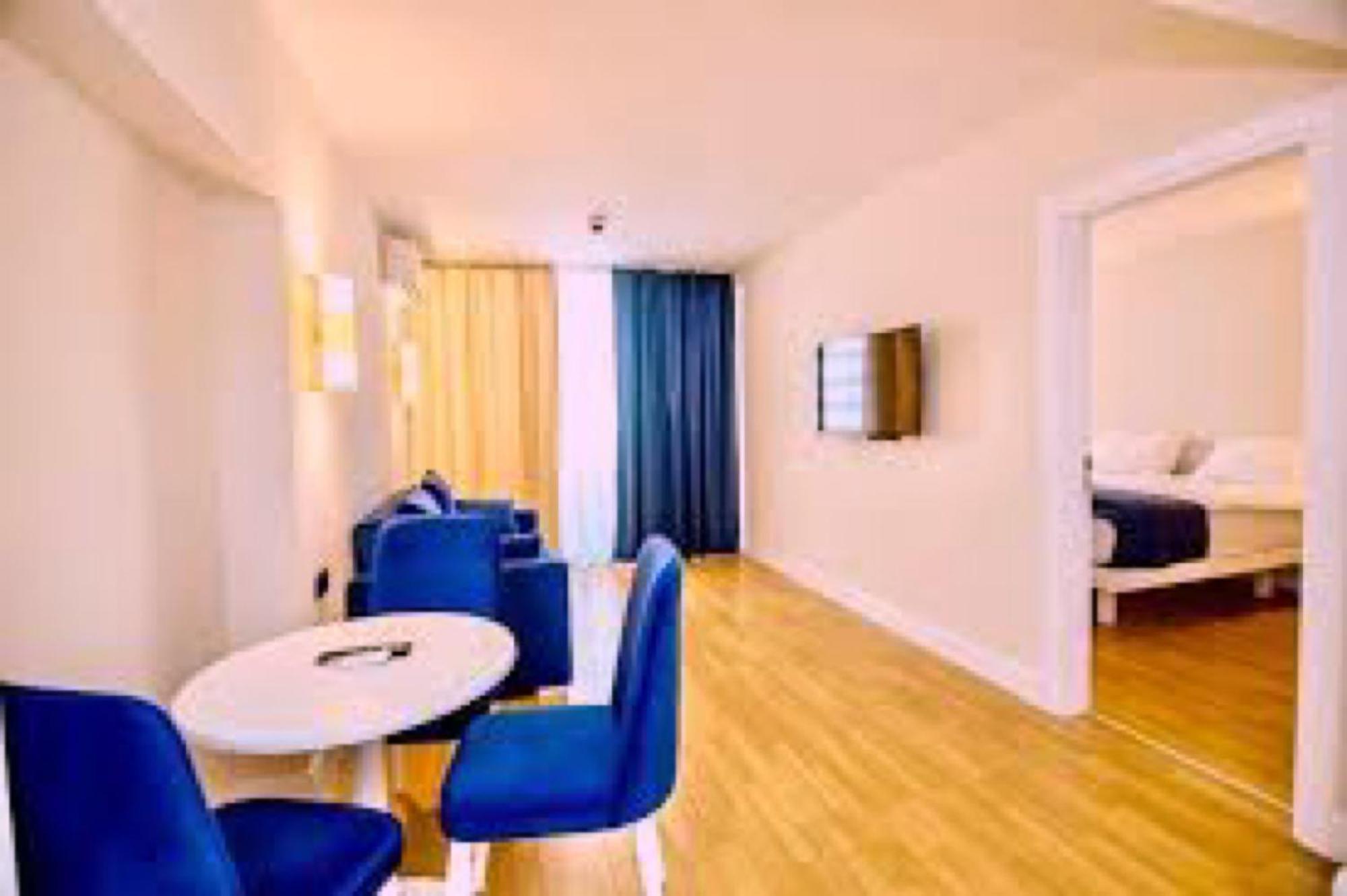 Delux Sea View Aparthotel In Orbi City Batumi Exterior foto