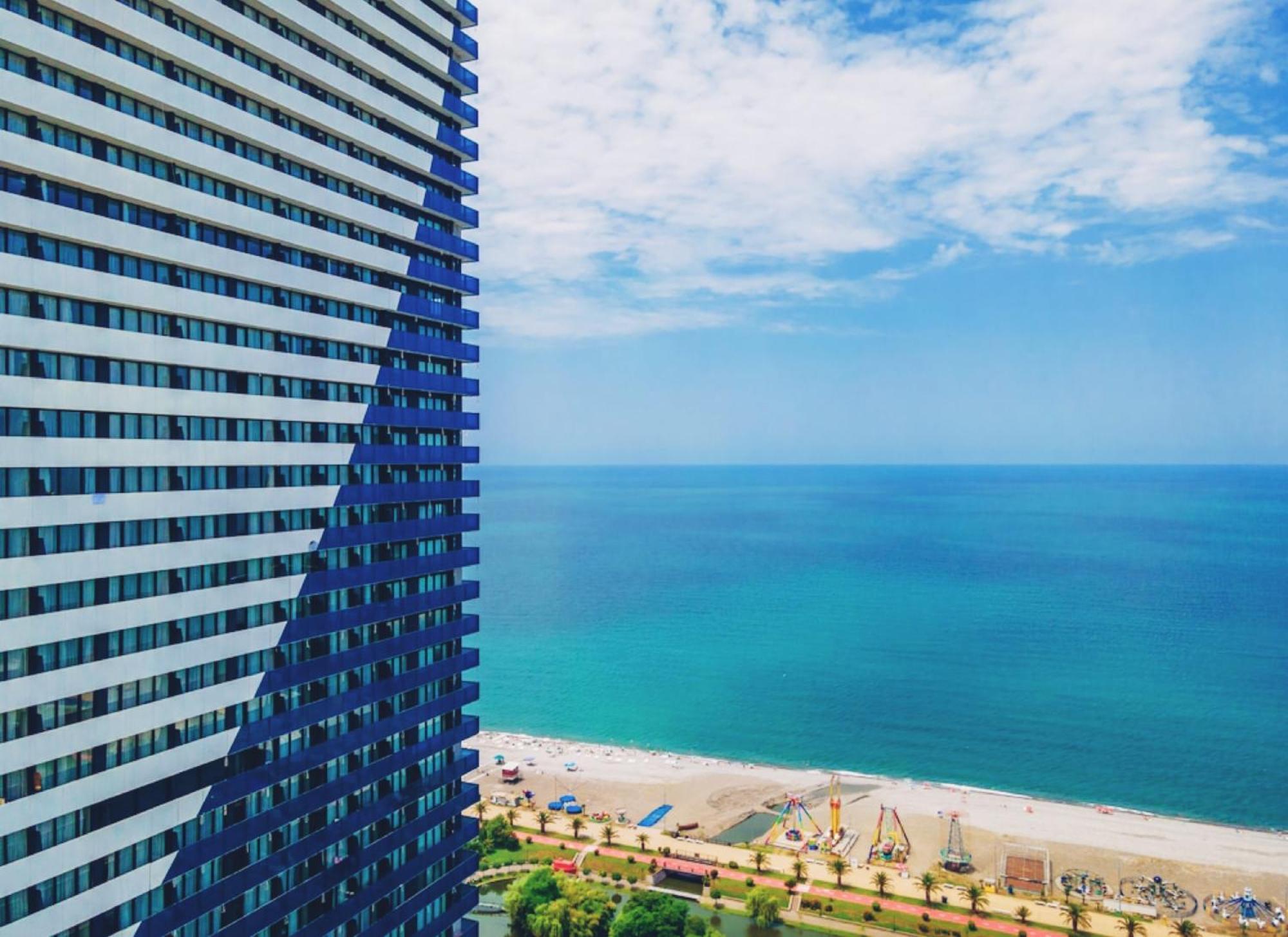 Delux Sea View Aparthotel In Orbi City Batumi Exterior foto